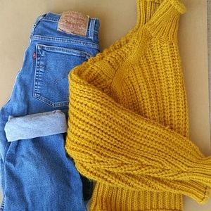 H&M Chunky Knit Mustard Cropped Sweater